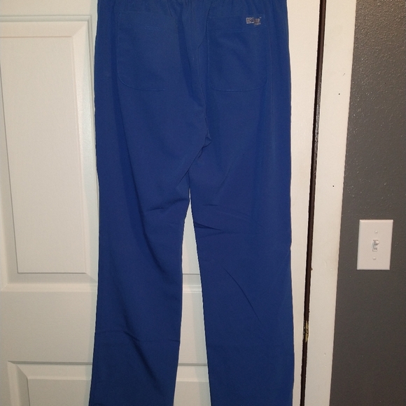 Set of 6 X-Small Scrub Pants - Picture 8 of 15